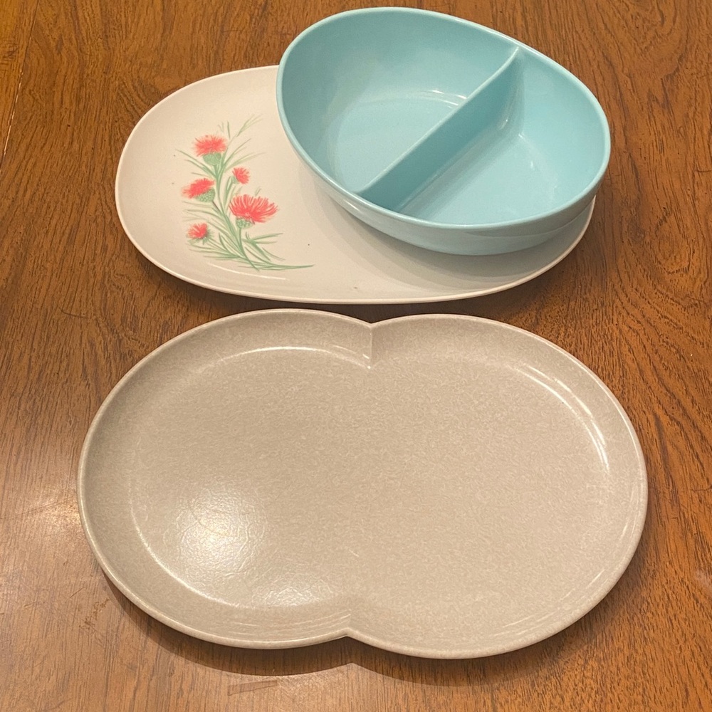 2for $20: MELMAC plastic Dining Set